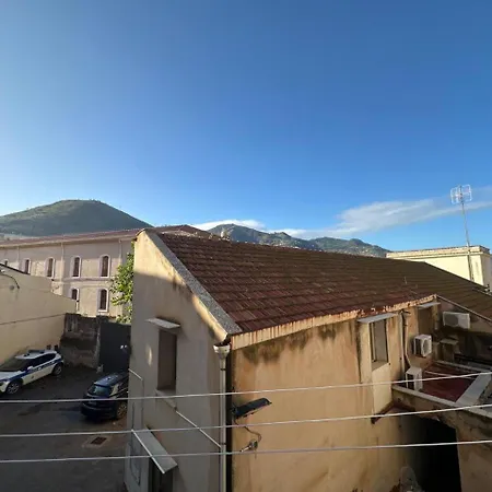 Appartement Daira 103 *