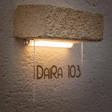 Daira 103 Luxury Sulle Mura Di アパート *